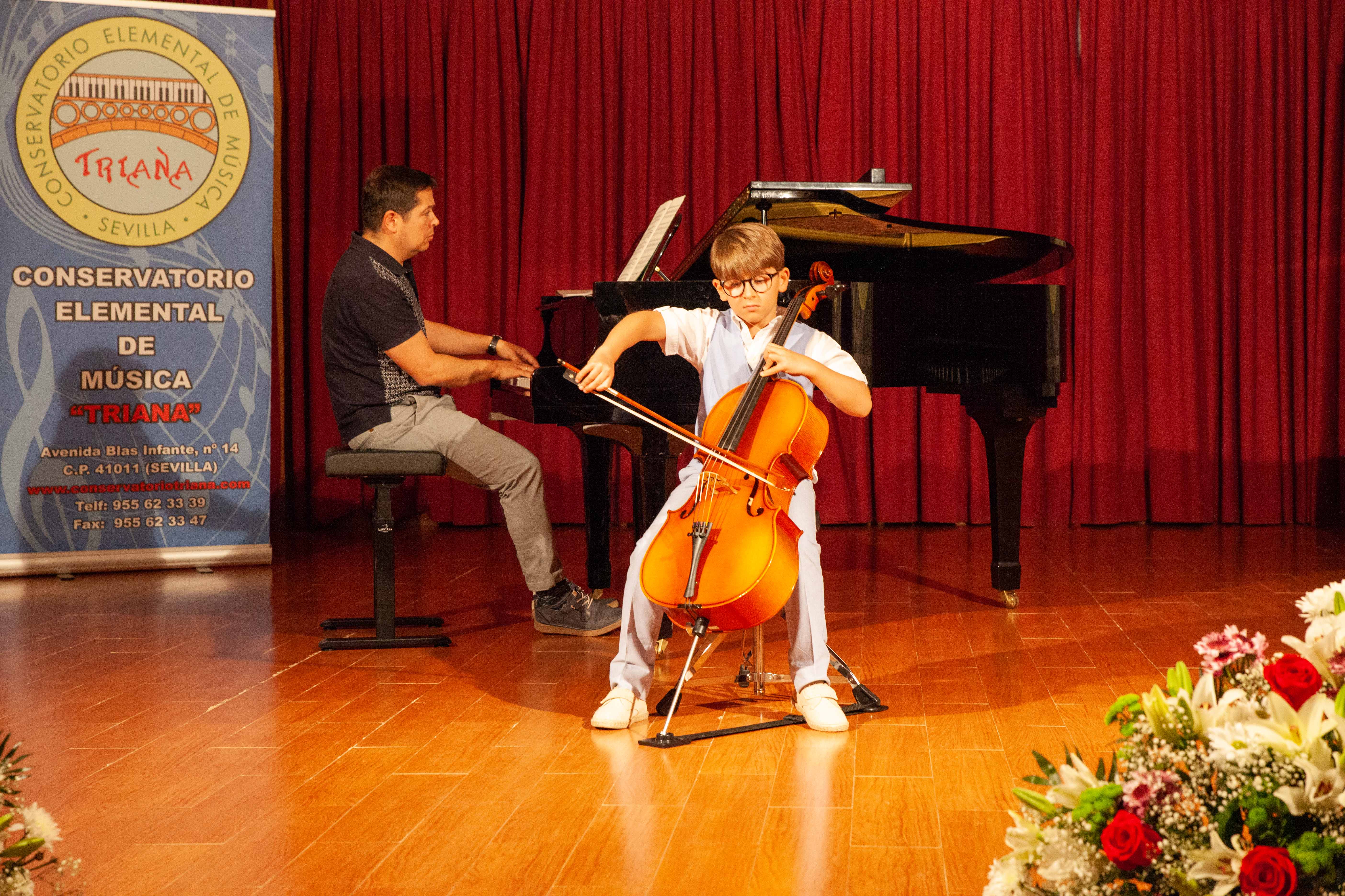 Javier Ortiz Trabalón (violonchelo)